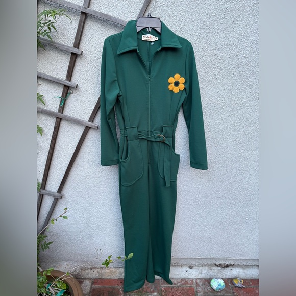 Miracle Eye Flower Power Jumpsuit in Evergreen vintage groovy 70s style - Picture 7 of 10